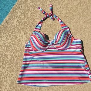 Catalina swim top size 16-18